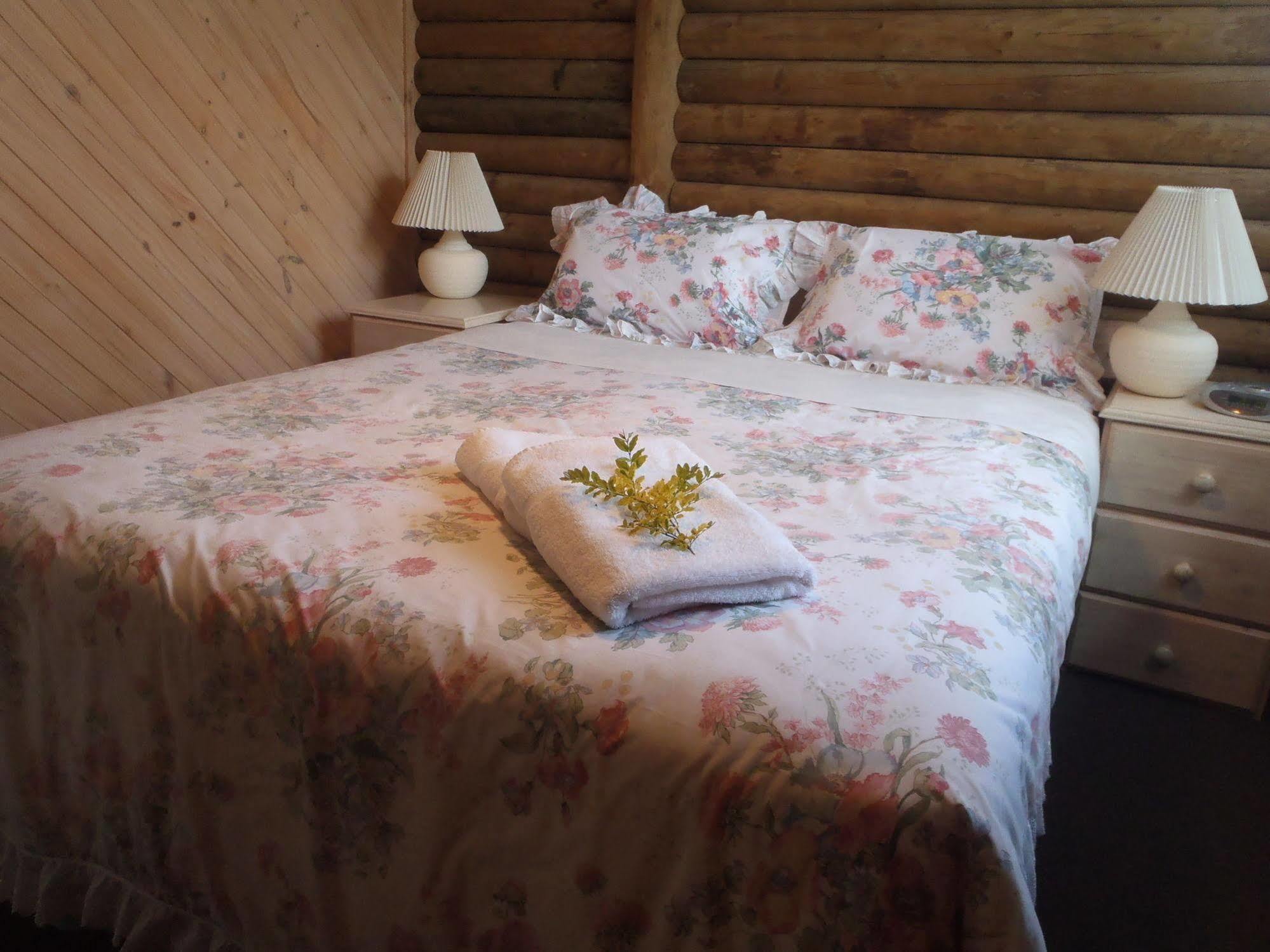 Lazy Acre Log Cabins Lakes Entrance Εξωτερικό φωτογραφία