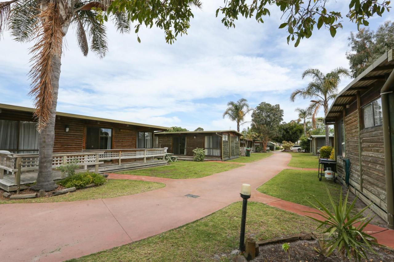 Lazy Acre Log Cabins Lakes Entrance Εξωτερικό φωτογραφία