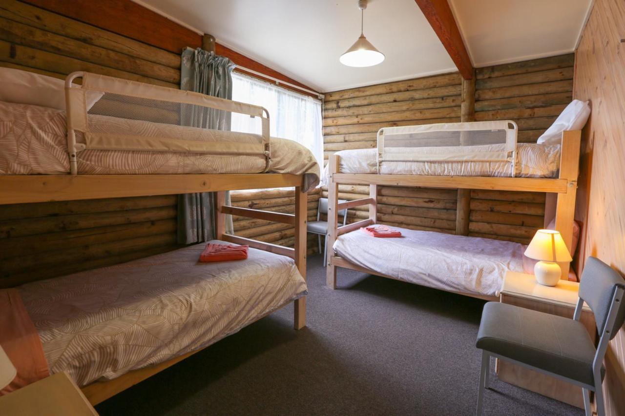 Lazy Acre Log Cabins Lakes Entrance Εξωτερικό φωτογραφία