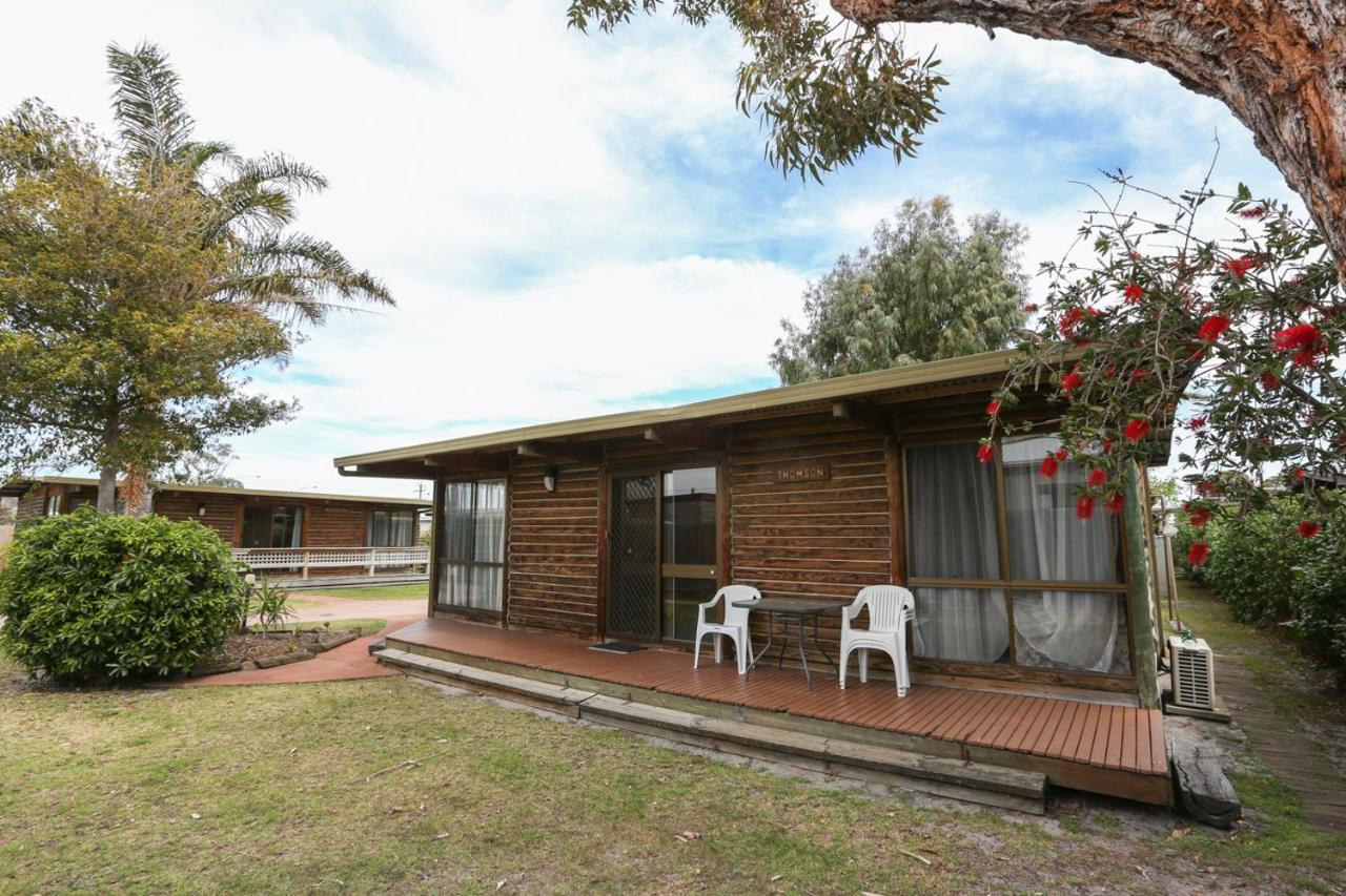 Lazy Acre Log Cabins Lakes Entrance Εξωτερικό φωτογραφία